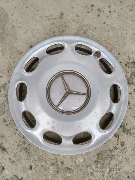 Колпак один Mercedes-Benz A-Class W168  2002 хэтчбек 1.7 Дизель Мукачево