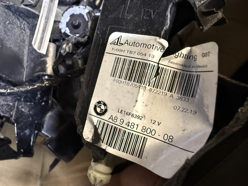 Передня фара BMW X7  2019 3.0 Бензин 