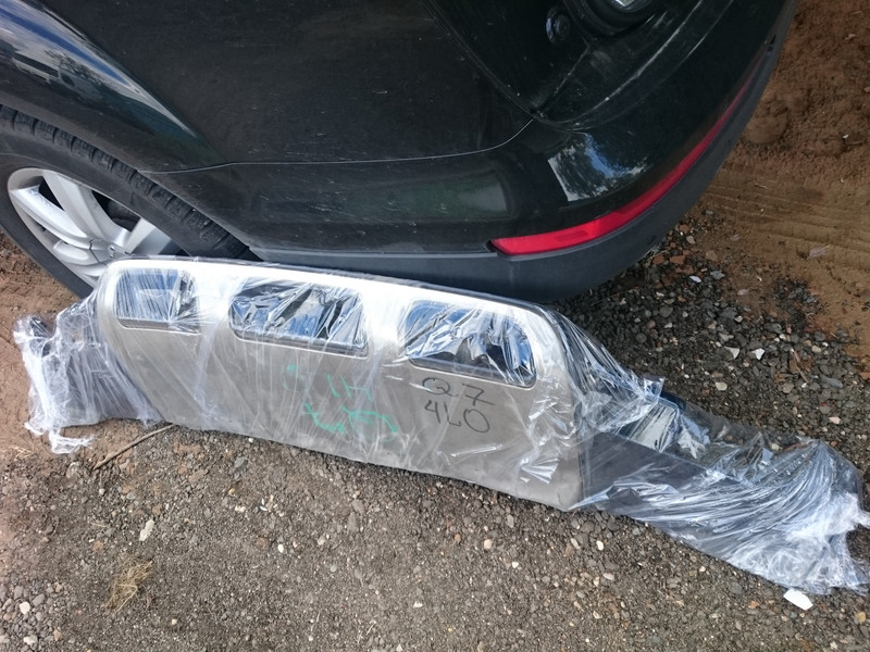 Нижняя губа бампера дорестайл Audi Q7  2008 4.2 Дизель Черновцы