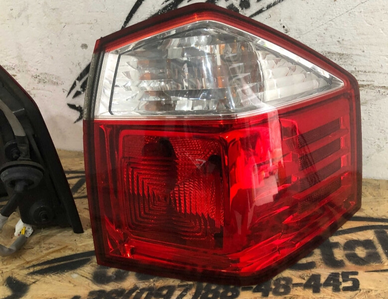 Фонарь задний правый Chevrolet Orlando  2011 универсал 2.0 Дизель Николаев