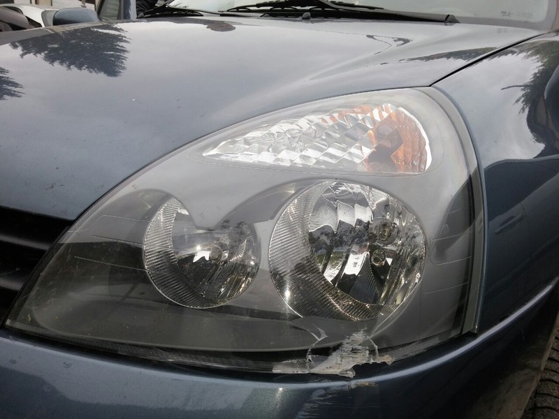 Фара ліва Renault Clio  2006 хэтчбек 1.4 Бензин Тернополь