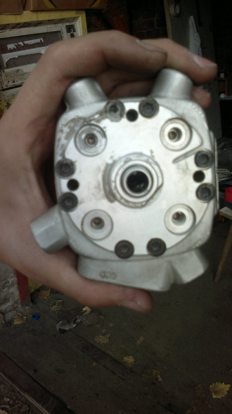 Дозатор Audi 80 B3  1990 2.0 Бензин 