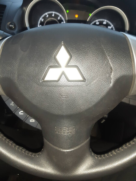Заглушка в руль (airbag) Mitsubishi Lancer X  2013 2.4 Бензин Киев