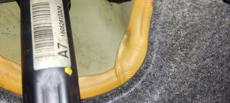 Карданчик рулевой колонки Kia K5  2016 2.0 Киев