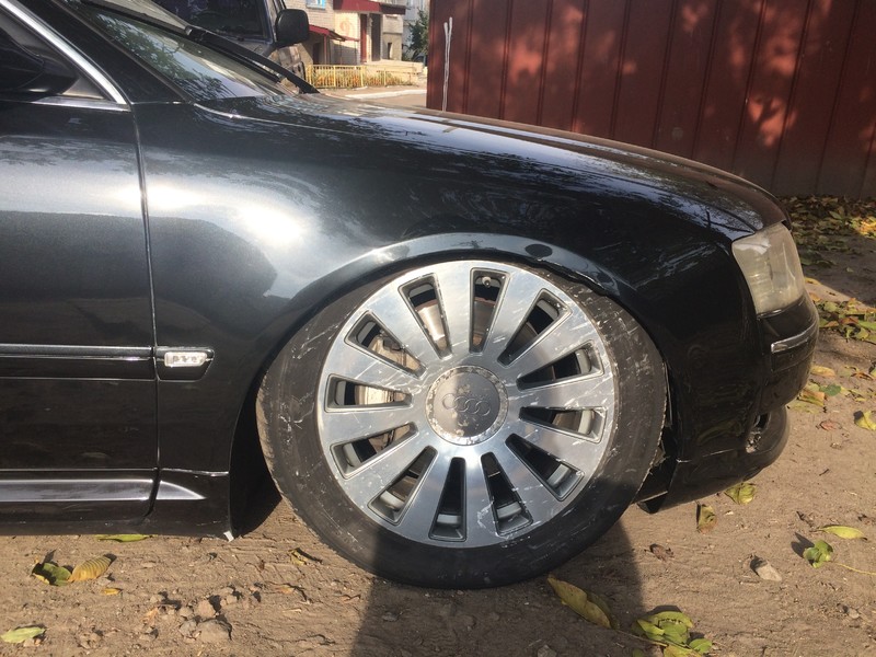 Крыло переднее Audi A8 D3  2003 4.2 Бензин Житомир