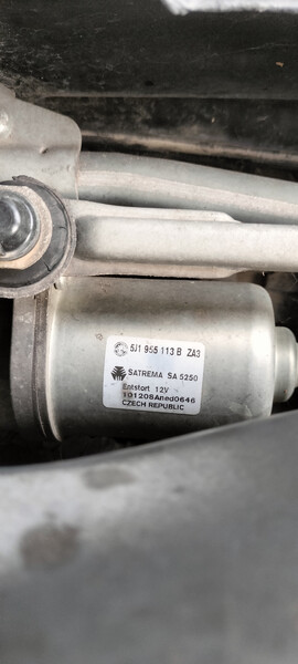 Моторчик дворников Skoda Fabia 2  2011 универсал 1.6 Дизель Луцк