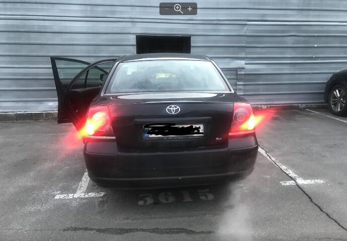 Задні ліхтарі Toyota Avensis  2008 2.0 Бензин 