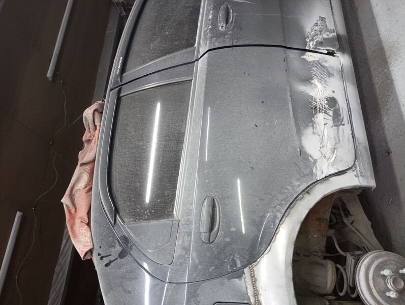 Двері задні Chevrolet Aveo T200  2004 1.5 Бензин 