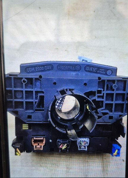 Подрулевой переключатель Peugeot 307  2002 универсал 1.6 Бензин Киев