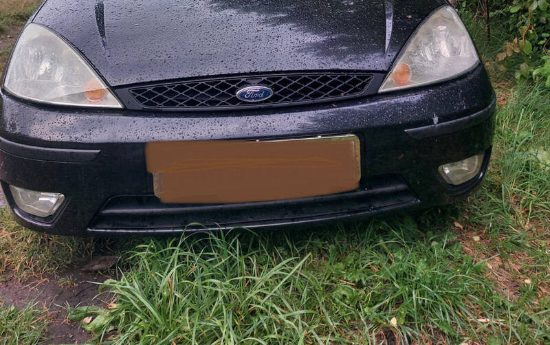 Бампер передний 2M51-17757   Ford Focus