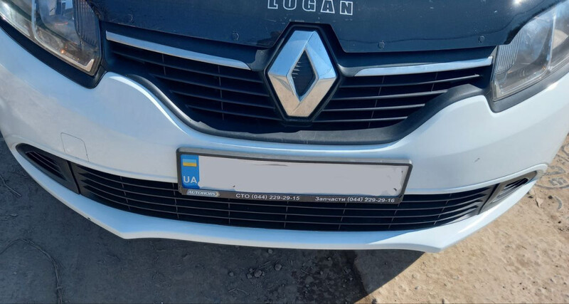 Бампер передній Renault Logan mcv універсал 2015 р.  1.5 л дизель Чернігів