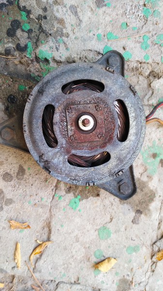 Электродвигатель вентилятора кондиционера Audi A6 C5  2000 универсал 2.5 Дизель Днепр