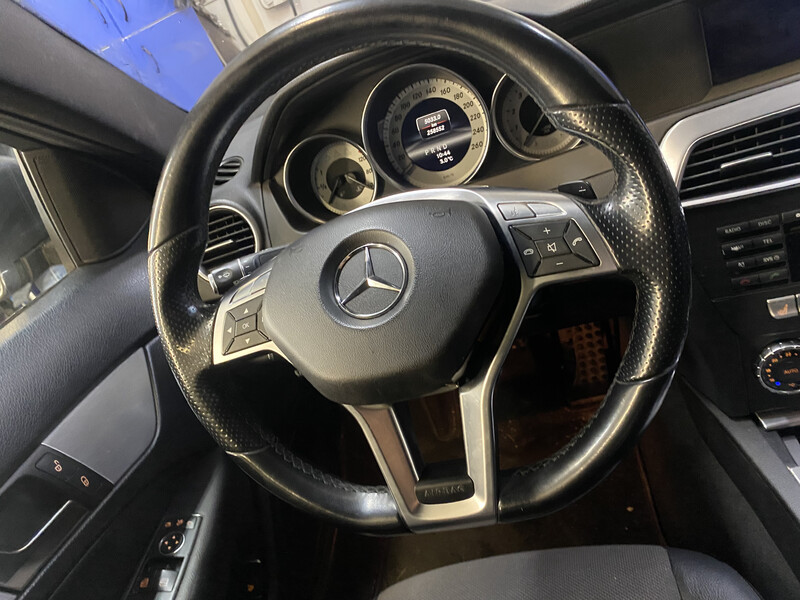 Подрулевой шлейф Mercedes-Benz C-Class  2012 купе 1.8 Бензин Киев