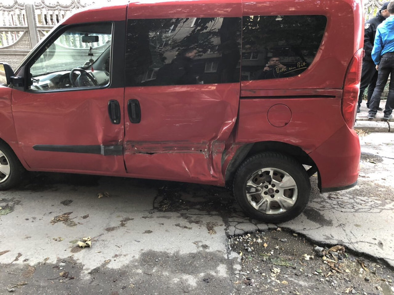 Передние и задние крылья и двери левые Fiat Doblo  2011 универсал 1.4 Бензин Хмельницкий