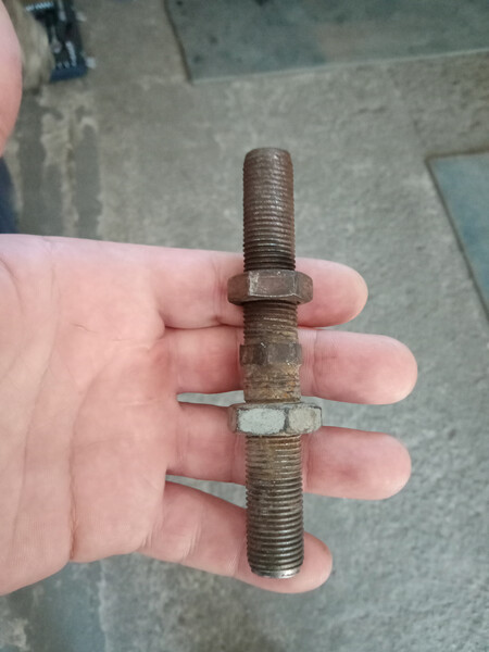 Шайба регулювання розвалу-сходження Audi 100 C3  1989 2.0 Бензин Нова Одеса