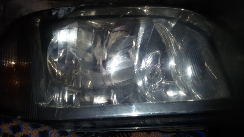 Фары передние Mercedes Sprinter 2006 г.  2.7 л дизель Днепр