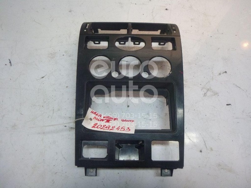 Рамка магнитолы Ford Mondeo ІІI 2001 2.0 Бензин Хмельницкий