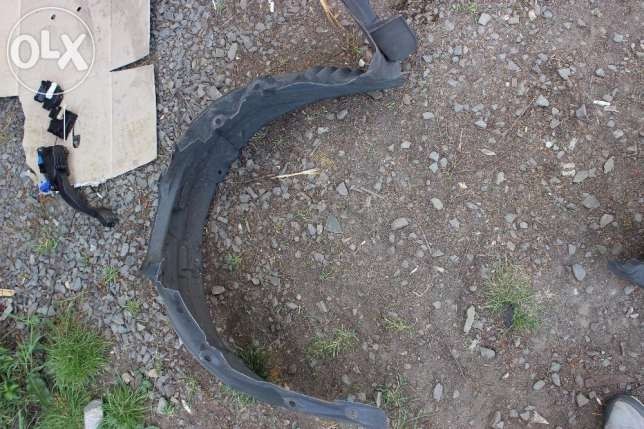 Подкрылок передний левый Mazda 3 BK  2007 1.6 Бензин Первомайск