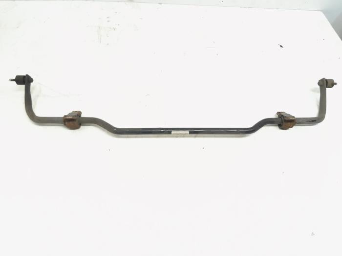 Задний стабилизатор Volkswagen Passat B6  2007 универсал 2.0 Дизель Вараш