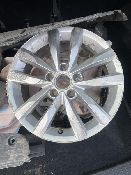 Диск литой Volkswagen Touran  2017 хэтчбек 1.6 Дизель Тернополь