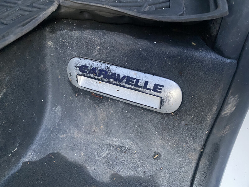 Плафон caravelle Volkswagen Caravelle универсал 2012 г.  2.0 л дизель