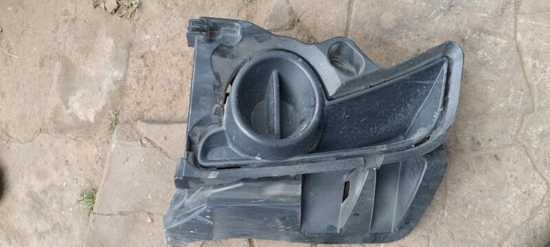 Заглушка под туманку права (решетка в бампере правая Toyota Highlander  2018 3.5 Бензин 