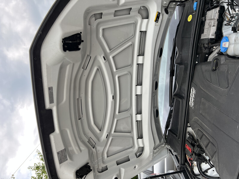Тестильна обшивка під капот Audi Q7  2015 3.0 Бензин Хмельницкий
