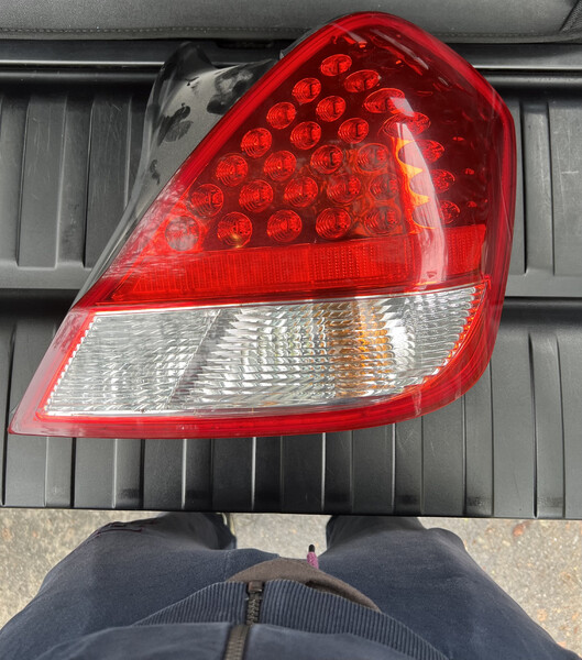 Фонарь задний левый Samsung SM7  2007 2.3 Бензин Киев