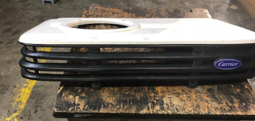 Верхняя крышка и решетка Mercedes-Benz Sprinter  2008 3.0 Дизель Київ