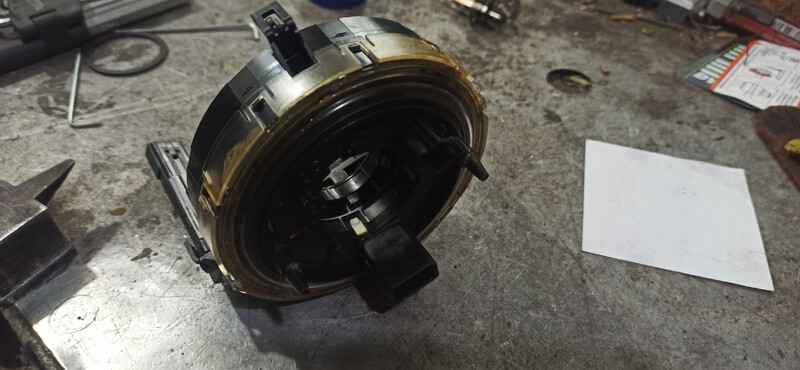 Підрульовий шлейф Audi A4 універсал 2007 р.  1.9 л дизель Бершадь