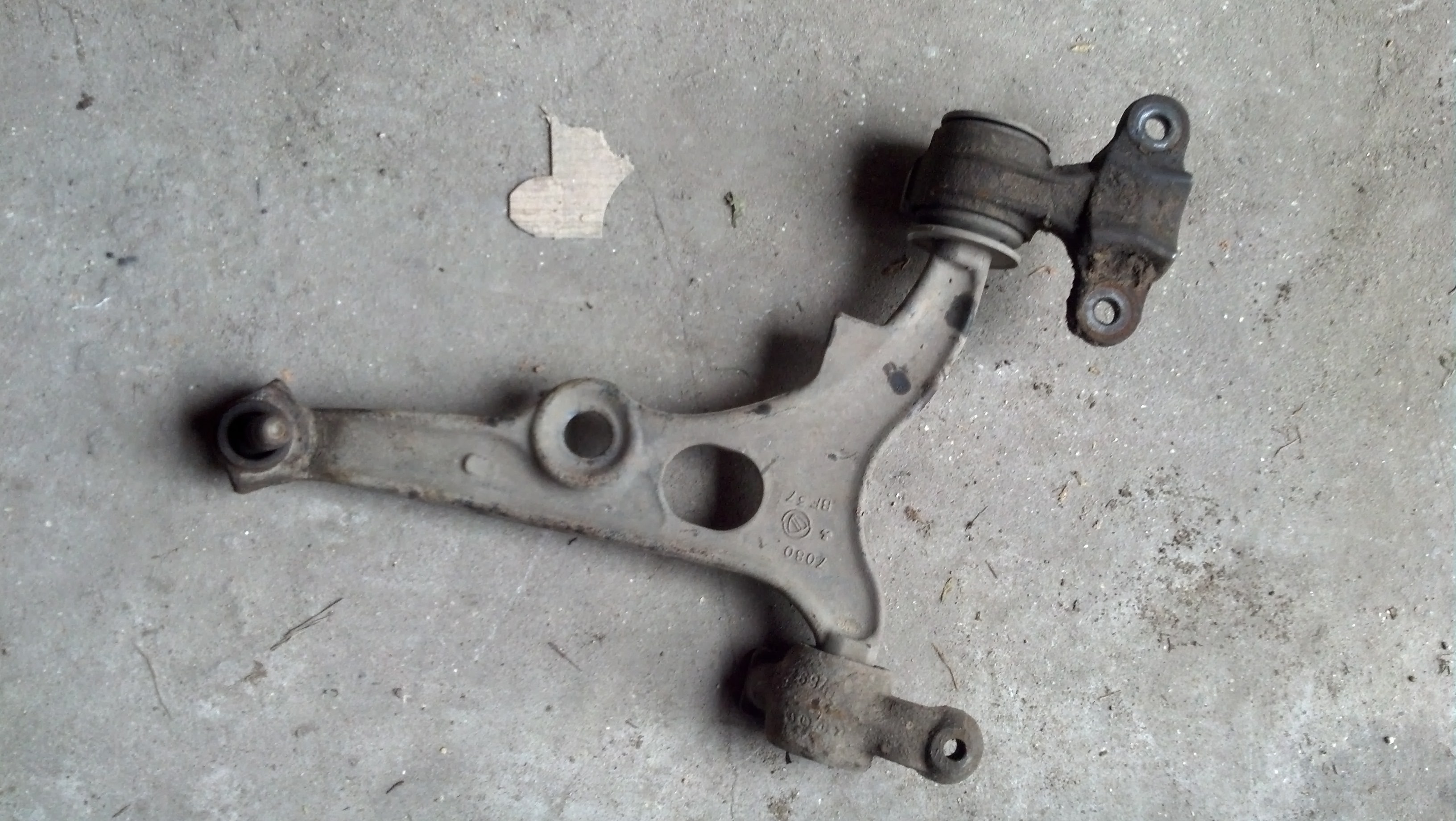 Рычаг подвески Peugeot Expert  1999 1.9 Дизель Ровно