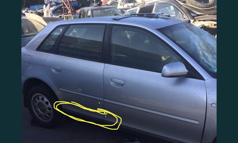 Молдинг задней правой двери нижний Audi A3  2001 хэтчбек 1.8 Бензин Винница