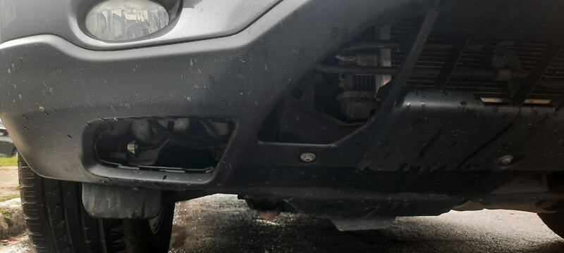 Заглушки бампера переднего Honda CR-V  2011 2.2 Дизель Сумы