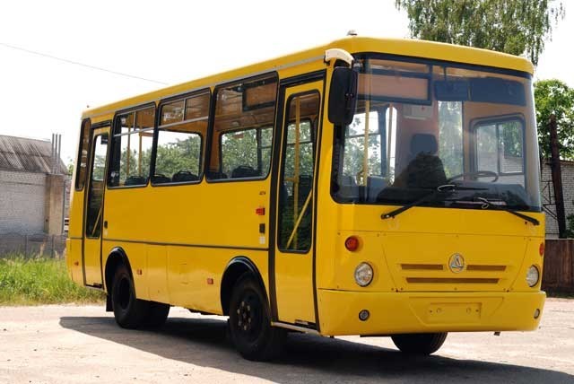 Лобове скло ЧАЗ A074 2008 г.  3.2 л дизель Подволочиск