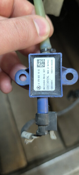 Датчик удара Infiniti Q30 2016 г.  2.2 л дизель Киев