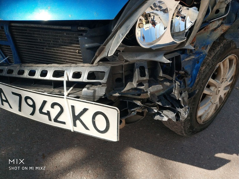 Усилитель бампера пластиковый (левая сторона) Renault Symbol Clio 2005 1.4 Бензин Киев