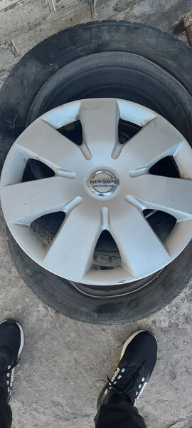 Колпак, диск с резиной r15 Nissan Note E11 2011 г.