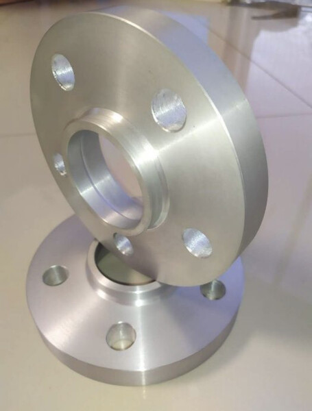 Проставки колесные e46 5*120 72.6 BMW 3 Series E46  2003  Бензин 