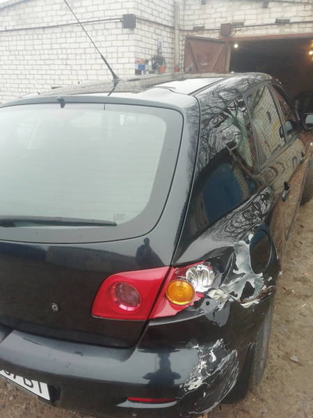 Стоп задний правый Mazda 3  2003 хэтчбек 1.6 Бензин Новая Каховка