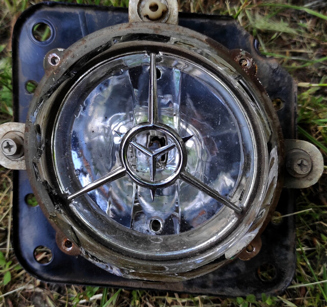 Противотуманная фара Mercedes-Benz G-Class  1990 2.0 Бензин Киев