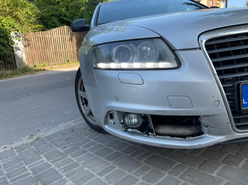 Вставка бампера переднего Audi A6 C6  2007 универсал 2.0 Дизель Львов