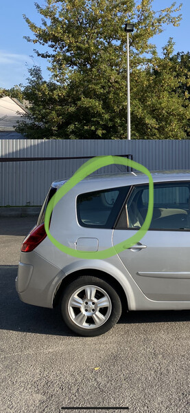 Праве бокове скло багажника Renault Grand Scenic 2  2006 универсал 2.0 Бензин Новояворовск