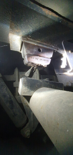 Доповнююча пружина Mercedes-Benz Sprinter  2019 2.2 Дизель Рівне