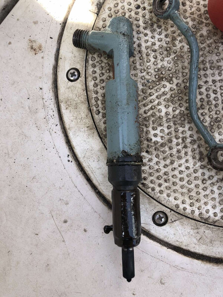 Форсунка 2360017010   Toyota Land Cruiser