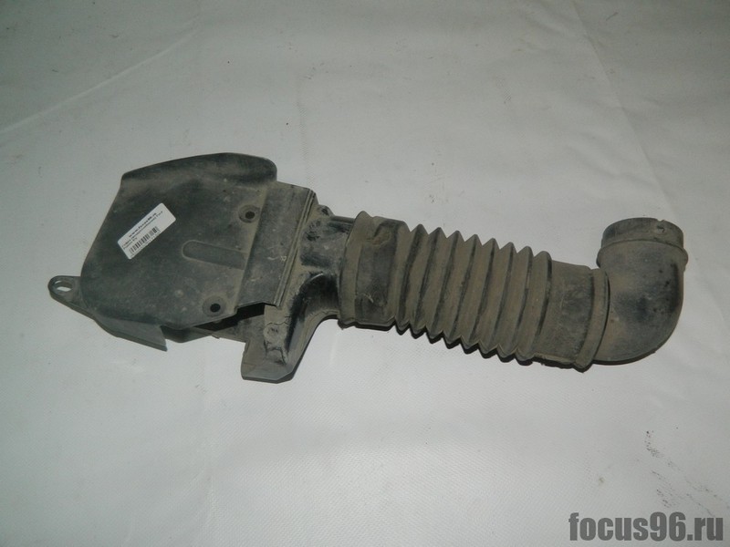 Воздухозаборник (гофра) Ford Fiesta  2008 хэтчбек 1.4 Бензин Чернигов