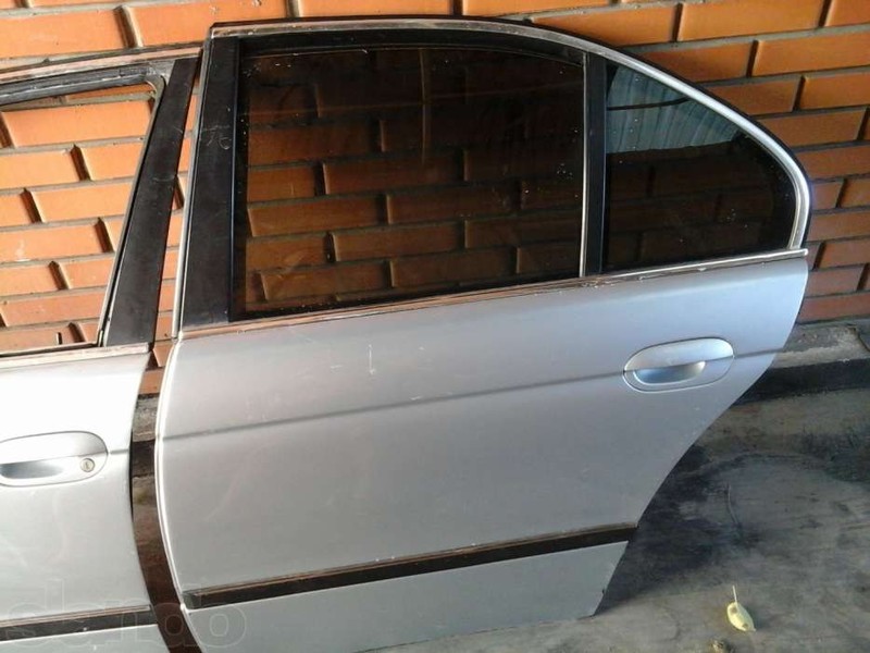 Двері задні BMW 5 Series 530i 2001 р.  3.0 л бензин Херсон