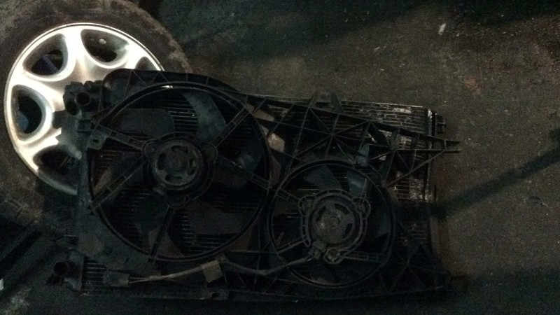 Диффузор Opel Vivaro  2006 2.5 Дизель Киев