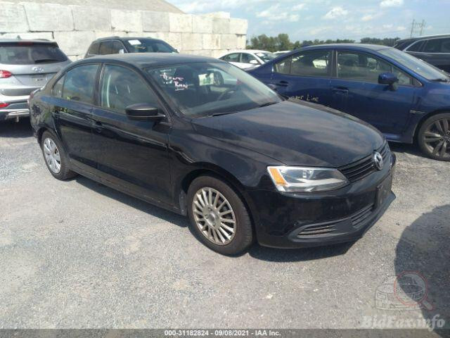 Бампер передний Volkswagen Jetta 6  2014 2.0 Дизель Бердичев