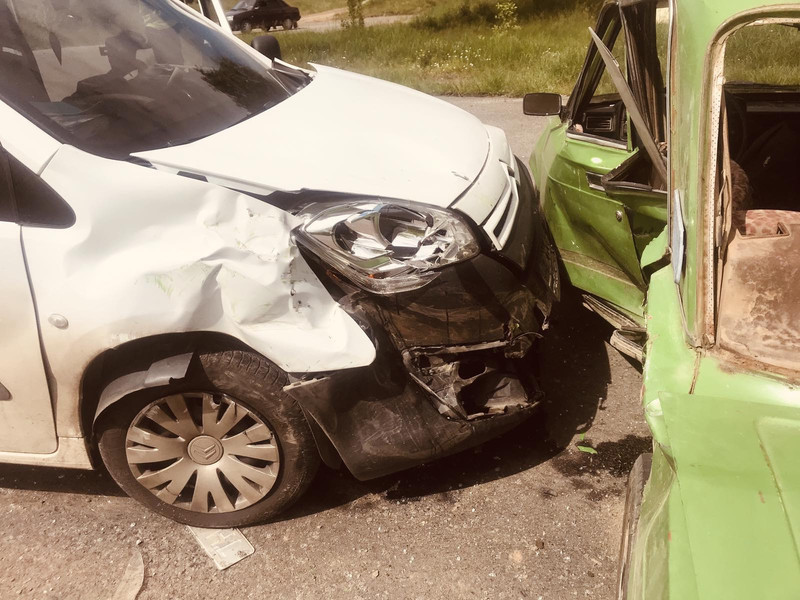 Капот Citroen Berlingo  2016 1.6 Дизель 