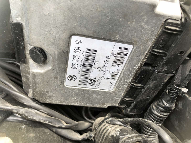 Блок двигуна Seat Ibiza 3 2004 г.  1.4 л бензин Ровно